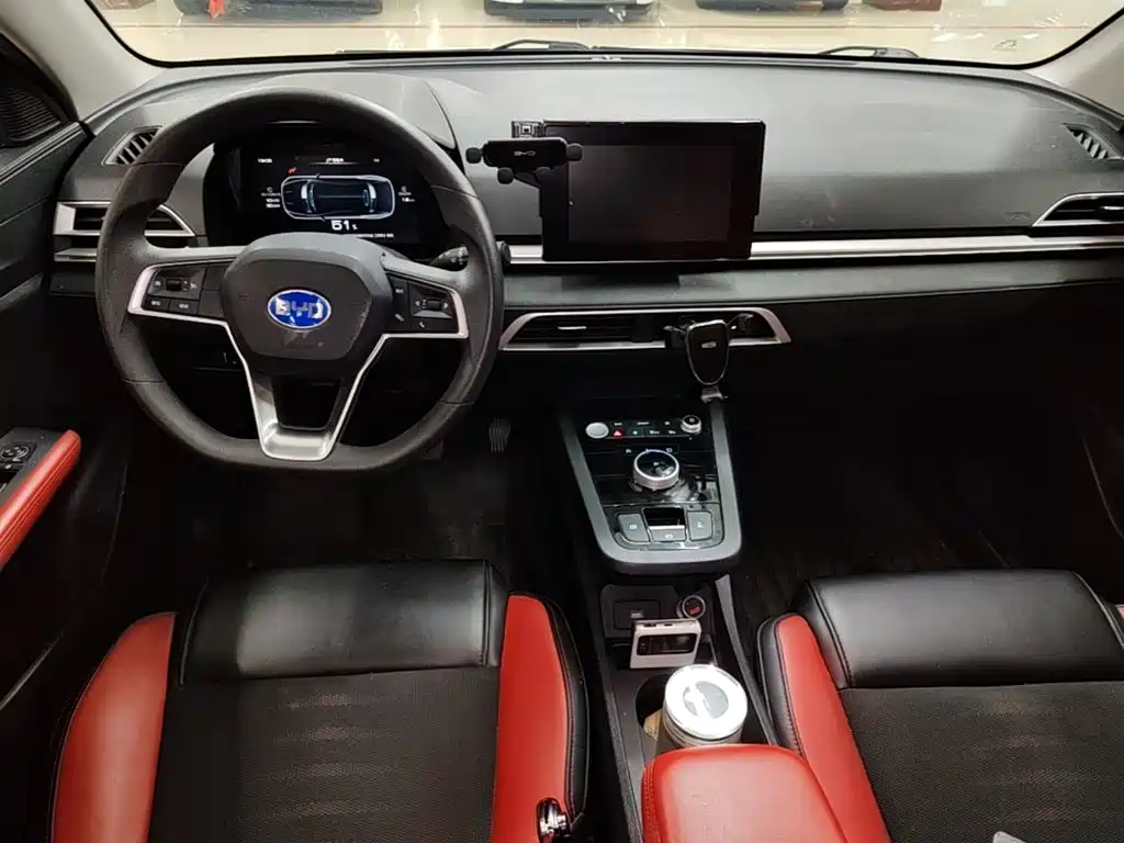 BYD e2 — миниатюра 10