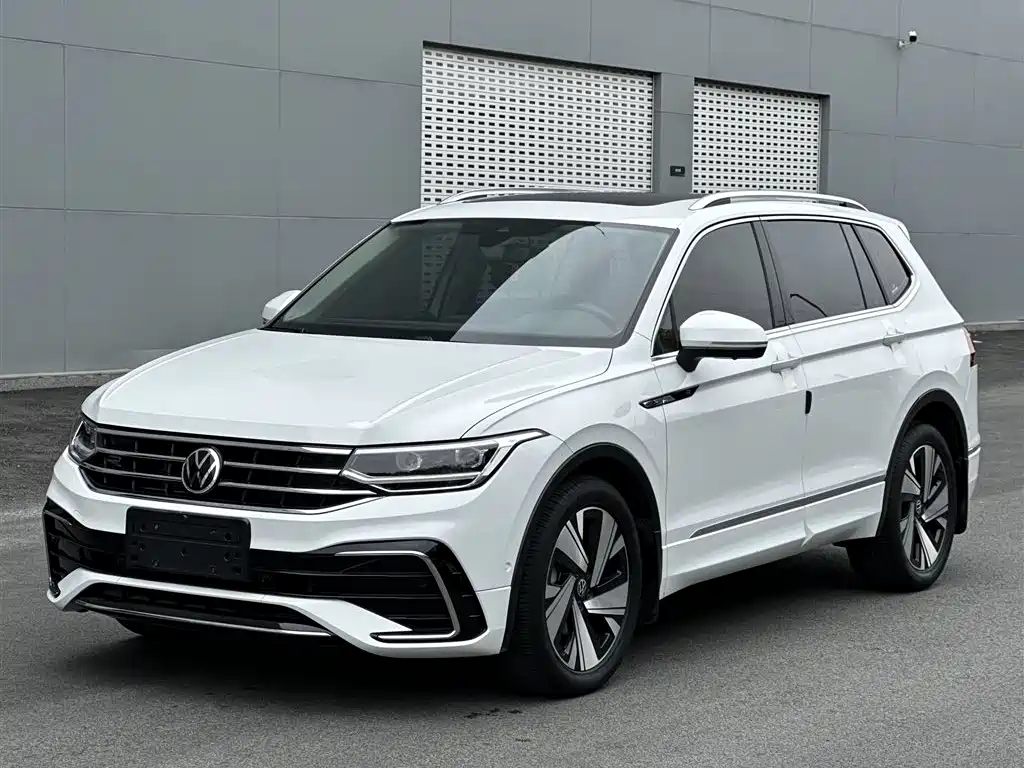 Volkswagen Tiguan L 2023