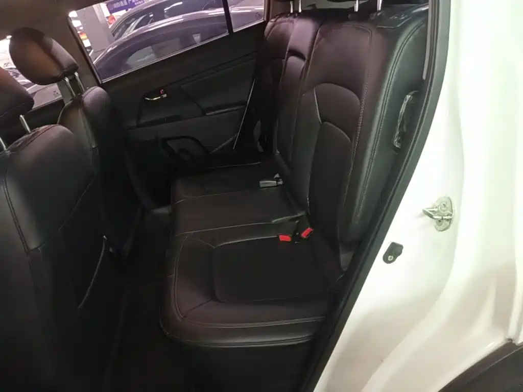Kia Sportage — миниатюра 17