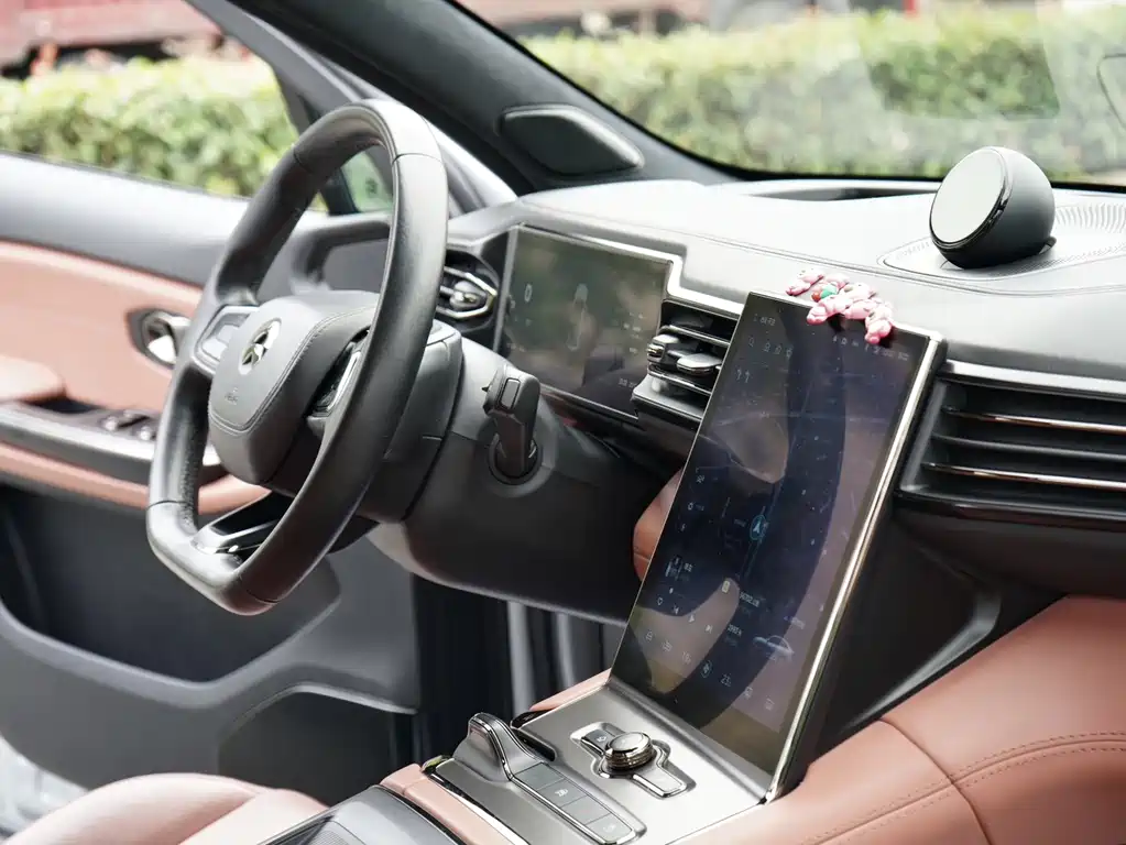 NIO EC6 — миниатюра 16