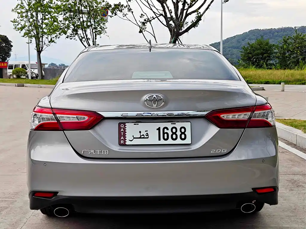 Toyota Camry — миниатюра 6