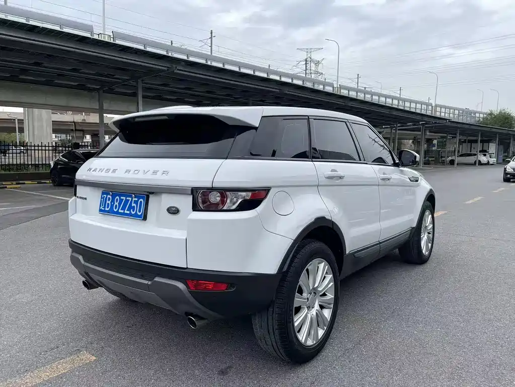 Land Rover Evoque — миниатюра 9