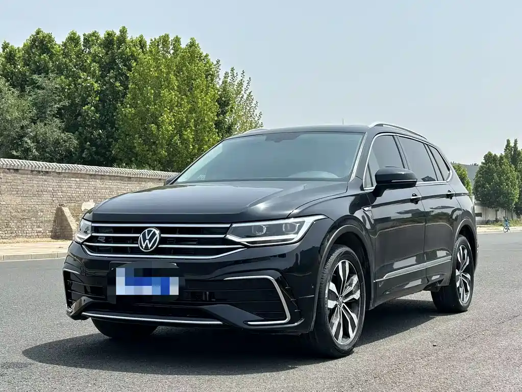Volkswagen Tiguan L 2025