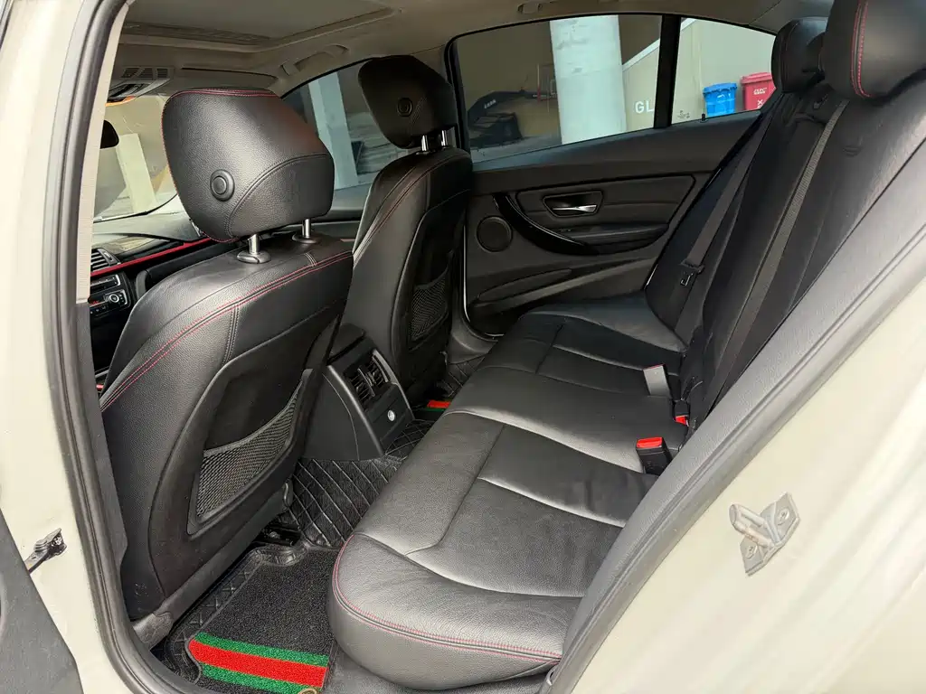 BMW 3 Series (Import) — миниатюра 8
