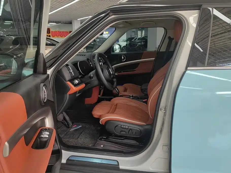 MINI Mini Countryman — миниатюра 9