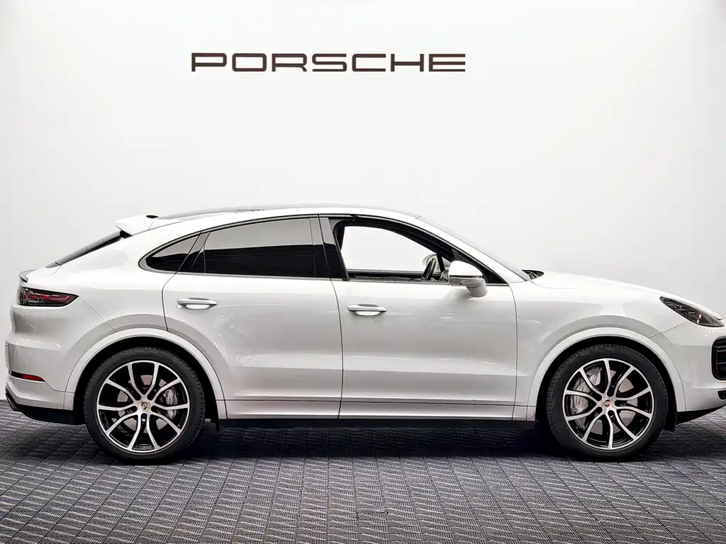 Porsche Cayenne 2020 Cayenne Turbo Coupé 4.0T