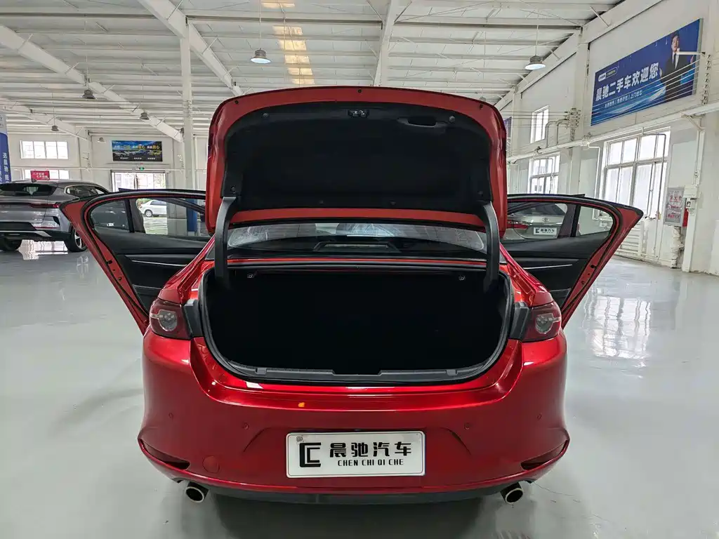 Mazda 3 Axela — миниатюра 16