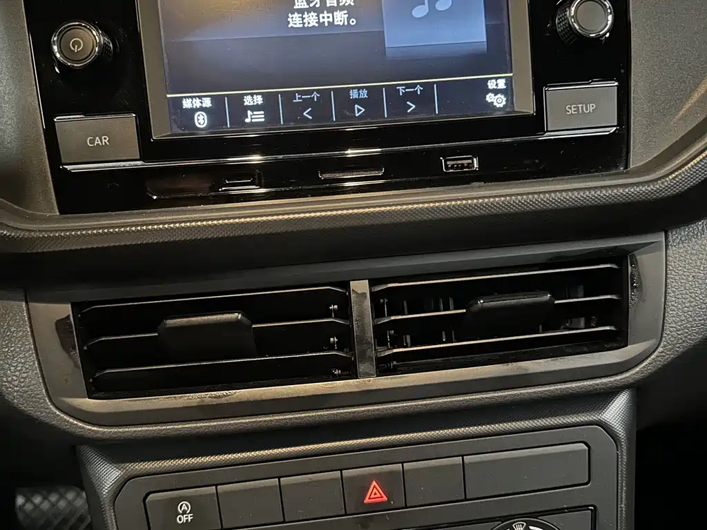 Volkswagen T-Cross — миниатюра 22