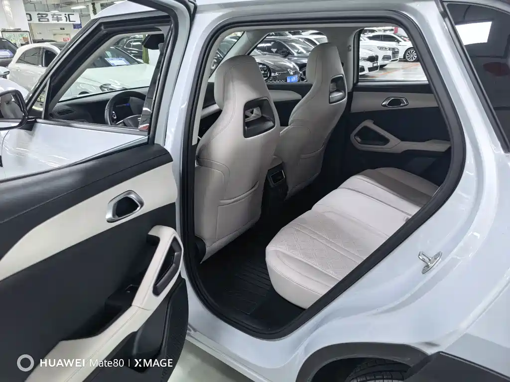 BYD Yuan UP — миниатюра 7