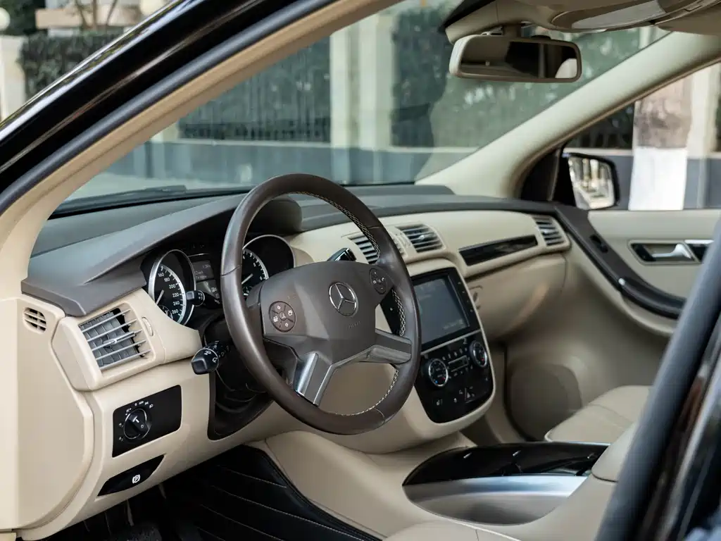 MERCEDES-BENZ R CLASS