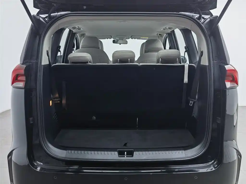 SAIC MAXUS CHASE G50