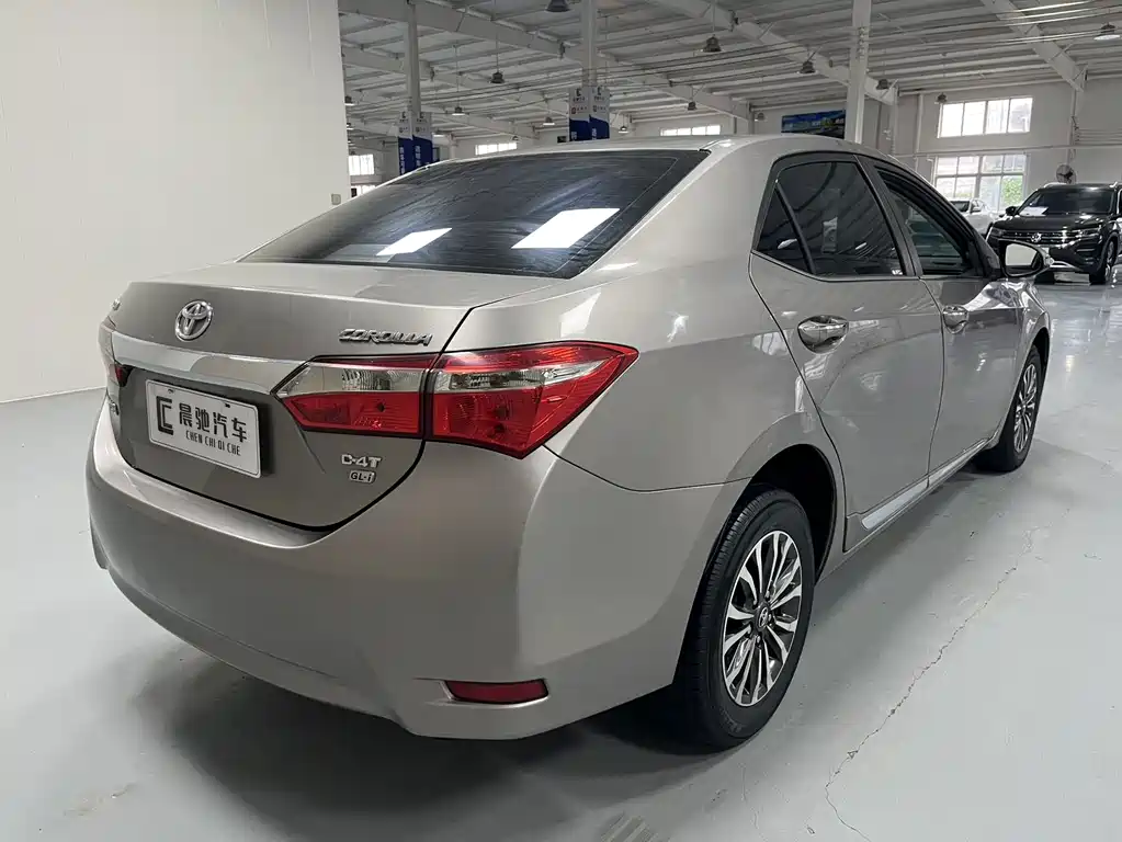 Toyota Corolla — миниатюра 4
