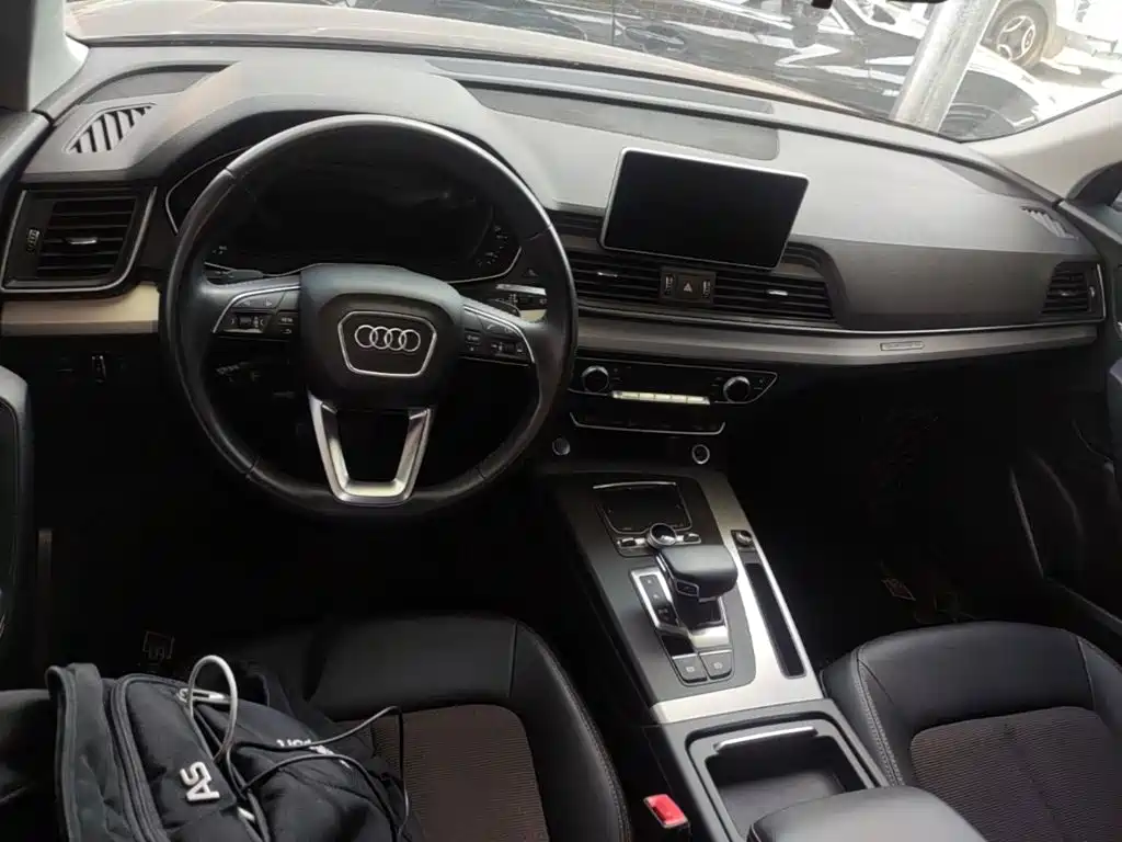 Audi Q5L — миниатюра 10