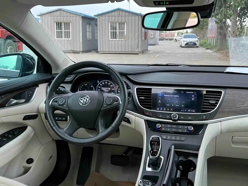 Buick LaCrosse 2020 Avenir Flagship
