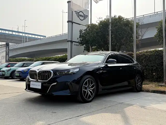 BMW I5 2025
