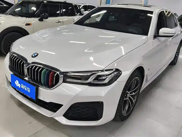 BMW 5 SERIES