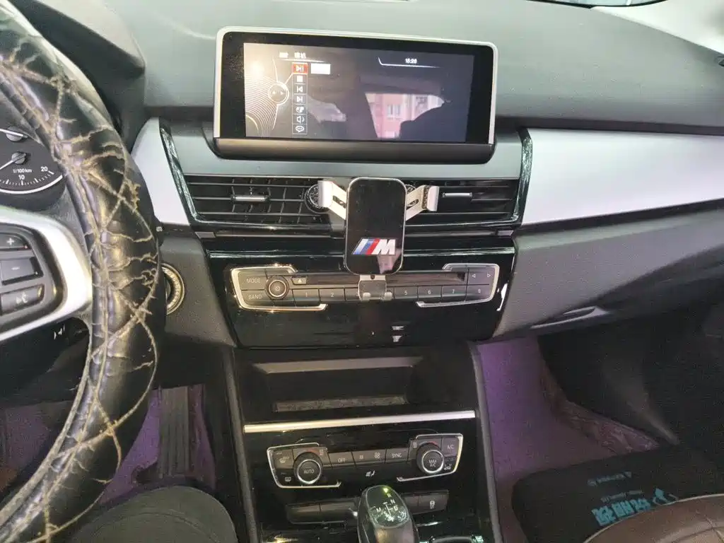 BMW 2 Series Active Tourer — миниатюра 14