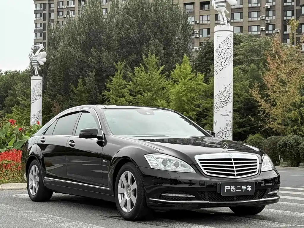 Mercedes-Benz S-Class — миниатюра 3