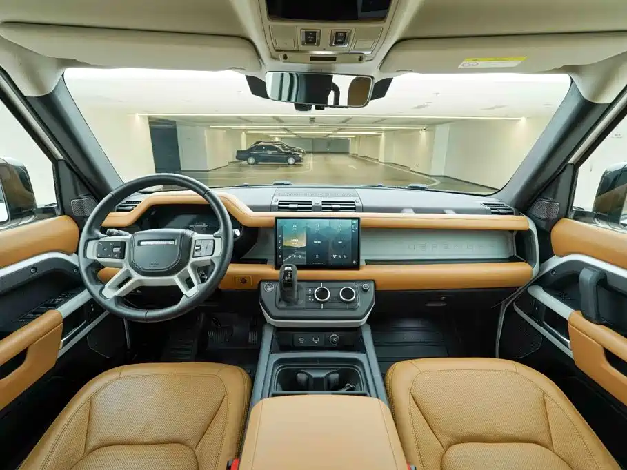 Land Rover Defender — миниатюра 19