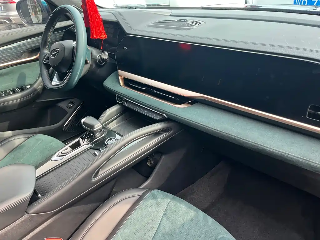Geely Xingyue L — миниатюра 17