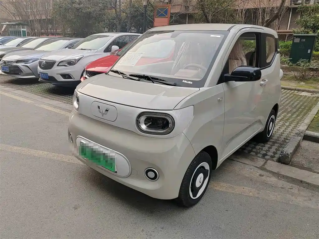 Wuling MINIEV 2025