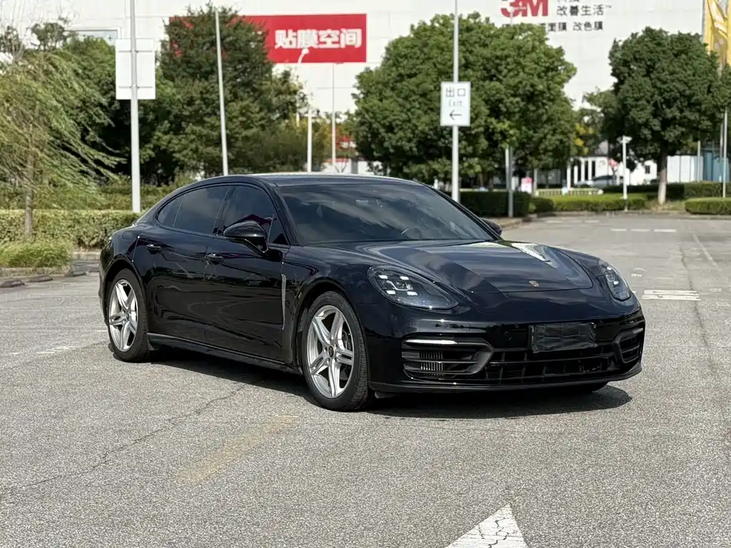 Porsche Panamera — миниатюра 4