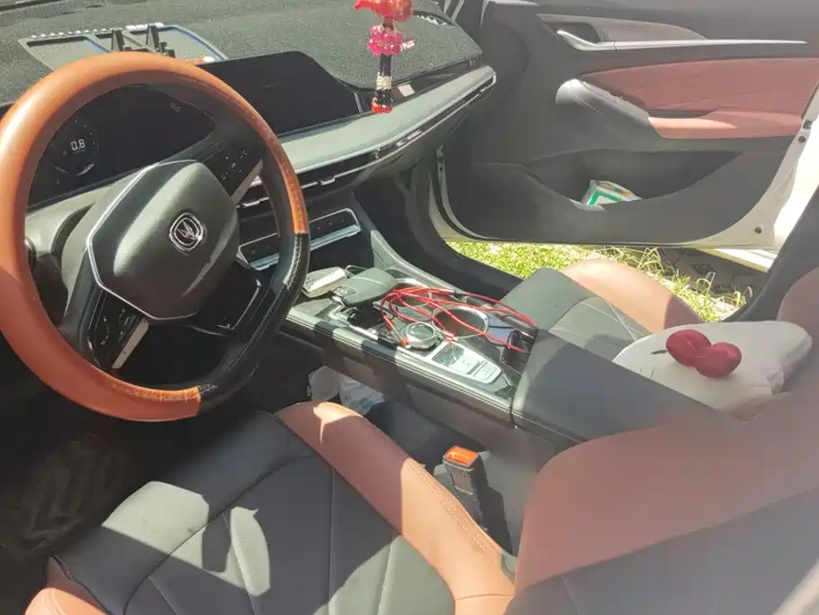 Changan Eado — миниатюра 12