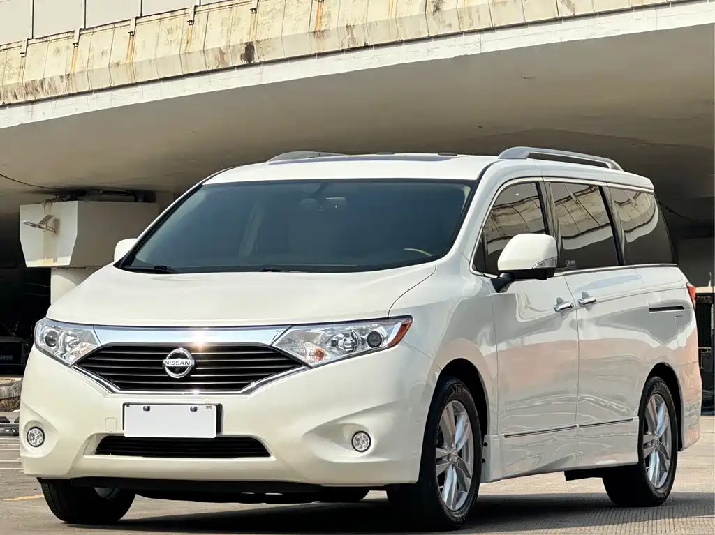 Nissan Quest 2017