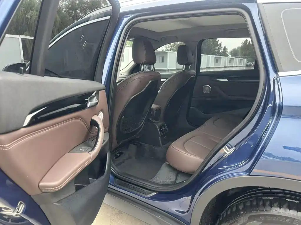 BMW X1 — миниатюра 8