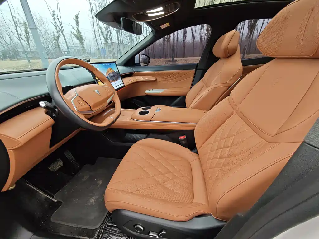 Changan Deepal DARK BLUE S07