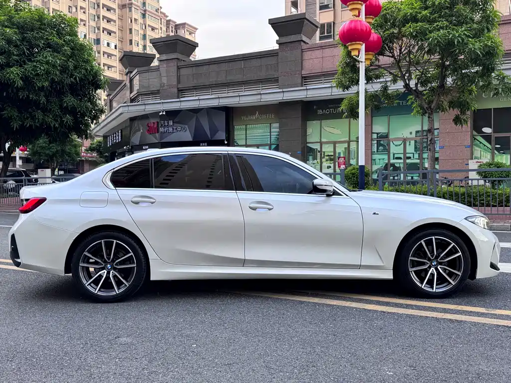 BMW 3 Series — миниатюра 4