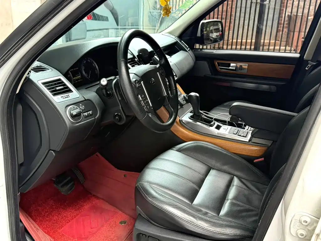Land Rover Sport — миниатюра 5