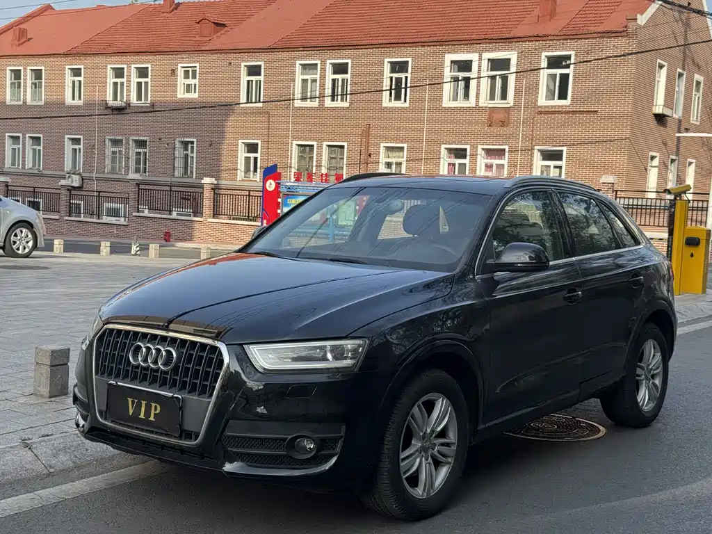 Audi Q3 2014
