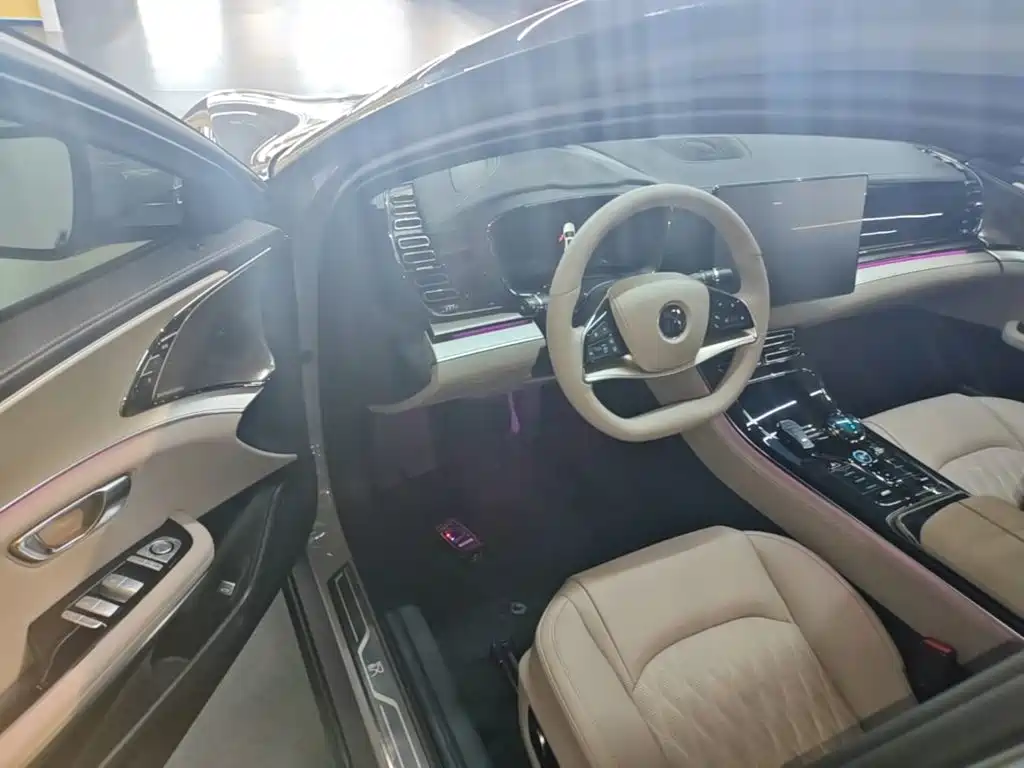 BYD Han — миниатюра 16