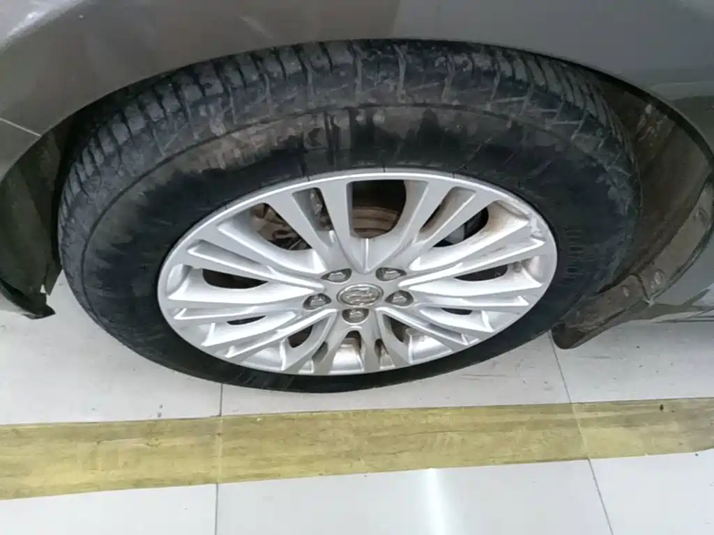 Buick Excelle — миниатюра 23