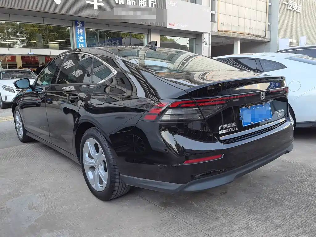 Honda Accord — миниатюра 6
