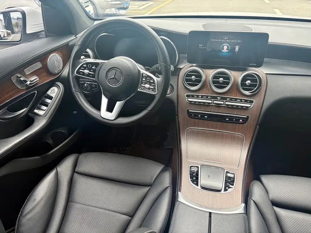 Mercedes-Benz GLC — миниатюра 21