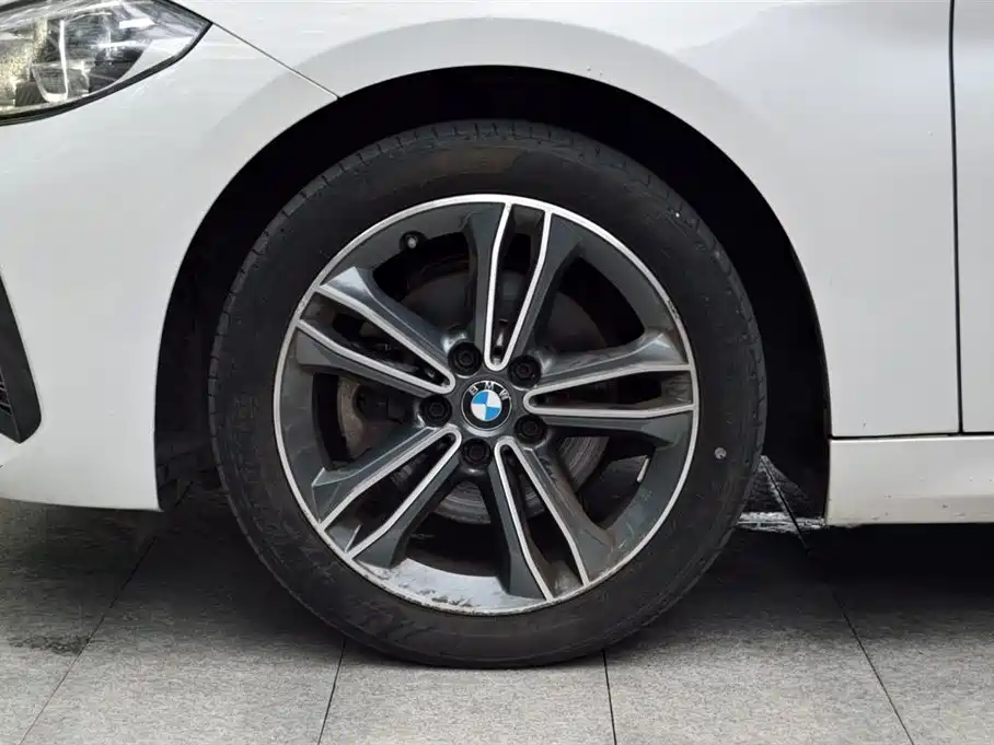 BMW 1 Series — миниатюра 12