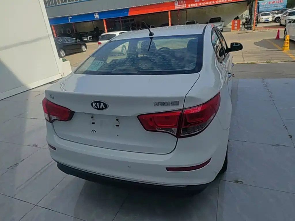 Kia K2 — миниатюра 6