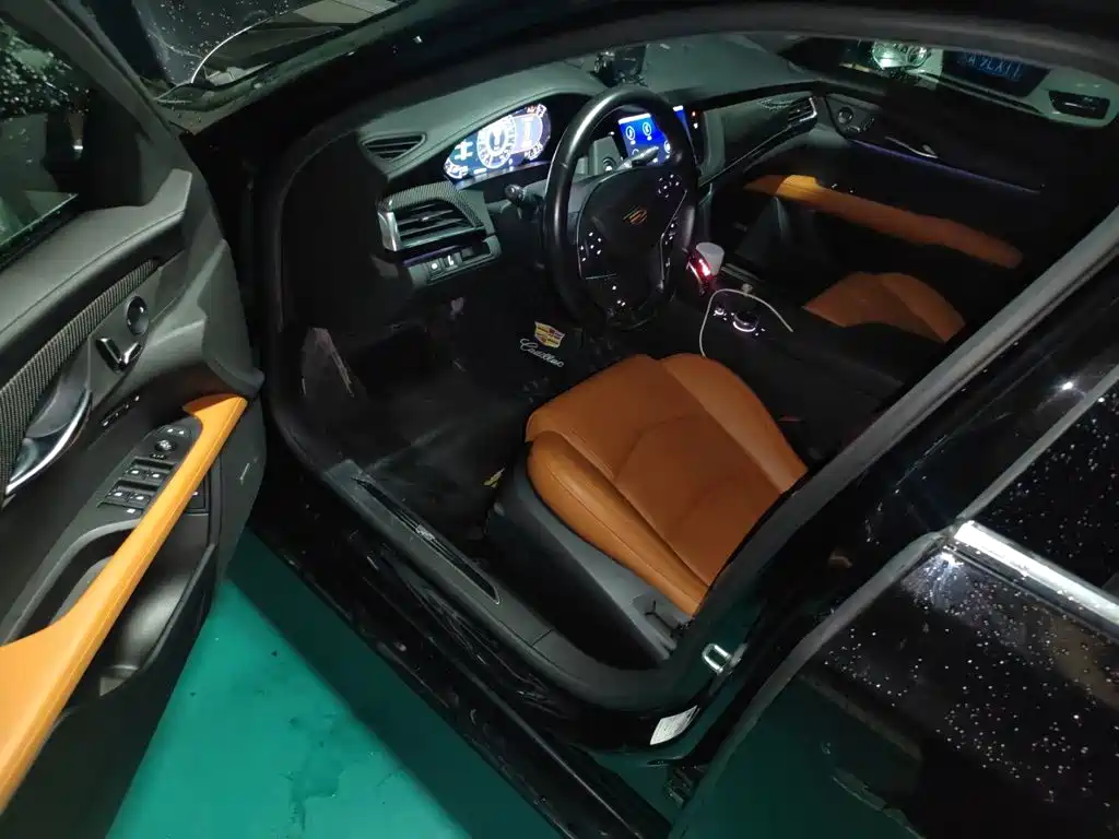 Cadillac CT6 — миниатюра 12