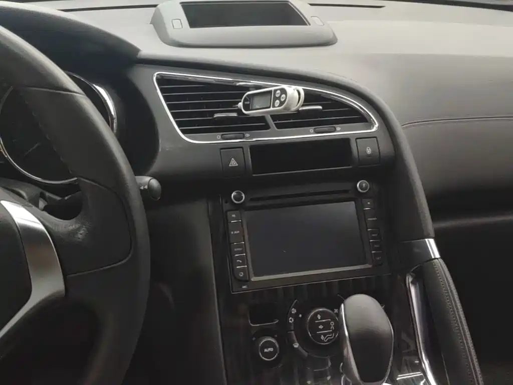 Peugeot 3008 — миниатюра 13