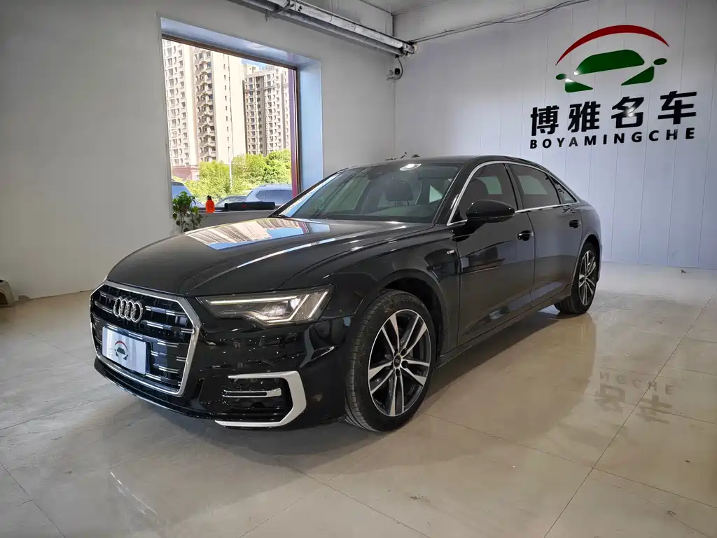 Audi A6L 2023 40 TFSI Luxury