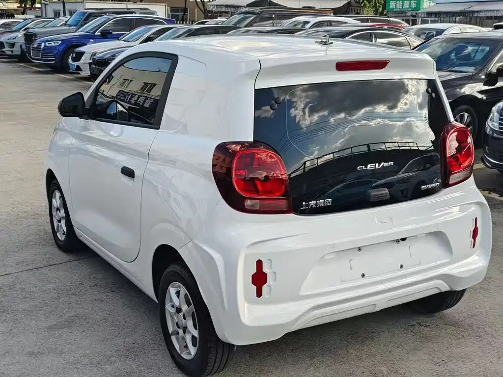 Roewe Clever — миниатюра 7