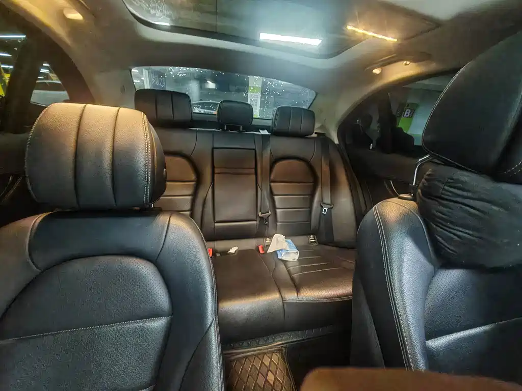 Mercedes-Benz C-Class — миниатюра 4