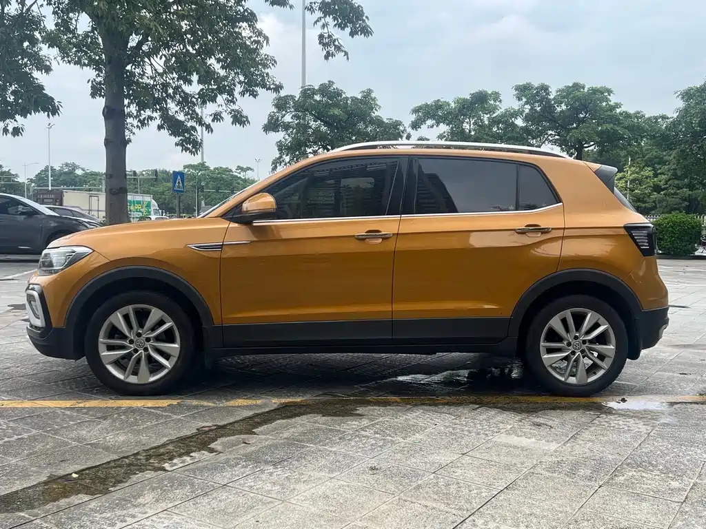 Volkswagen T-Cross — миниатюра 4