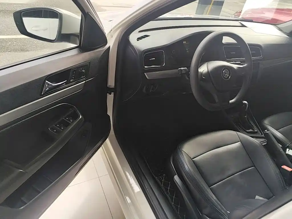 Volkswagen Lavida — миниатюра 16