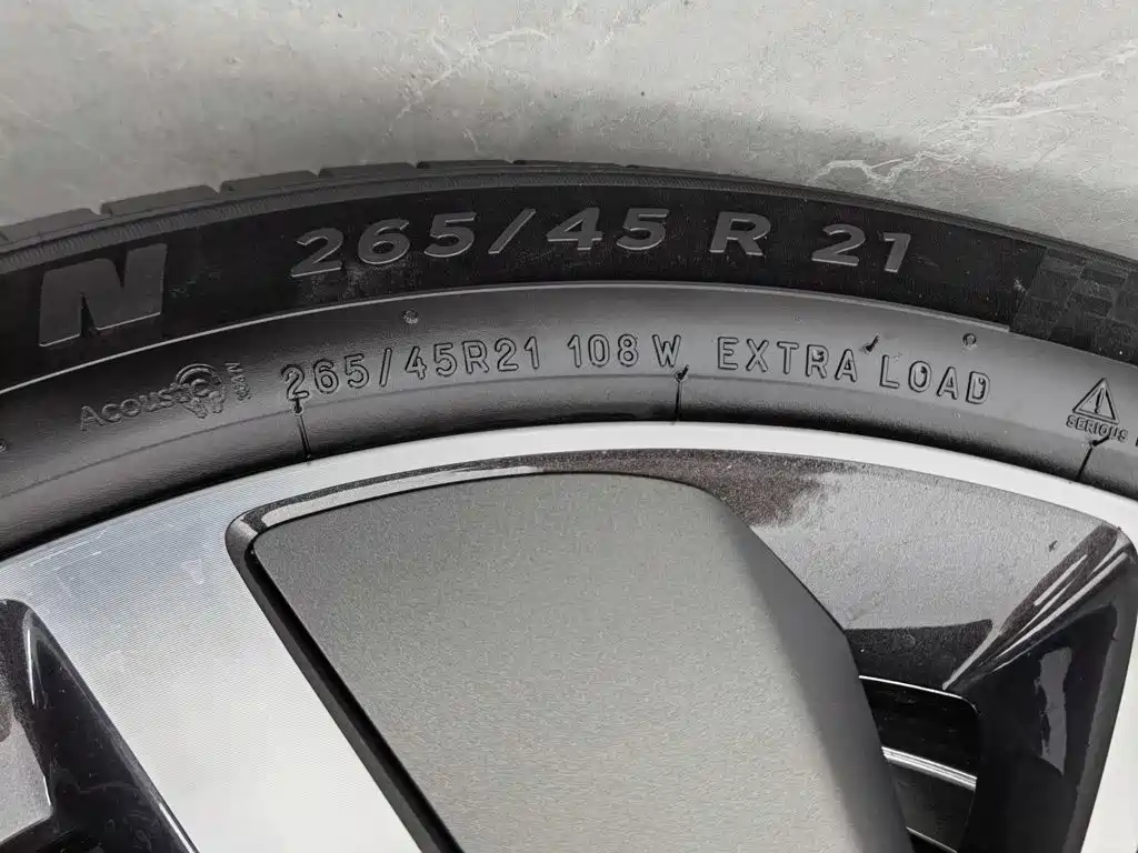 Li Auto Li L9 — миниатюра 24