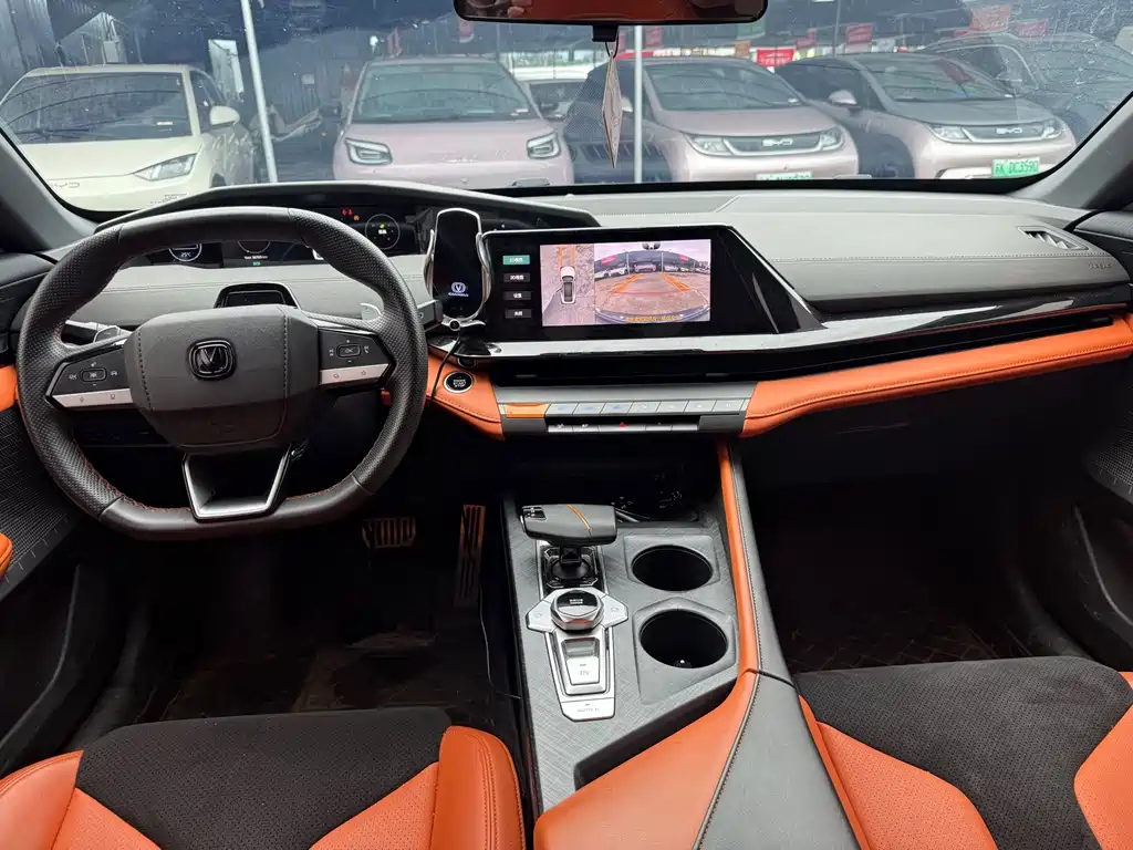 Changan UNI-V — миниатюра 5