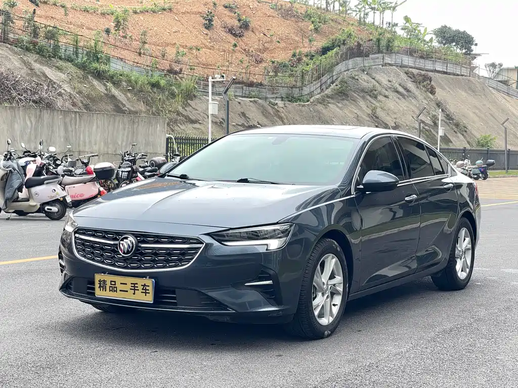 Buick Regal 2020