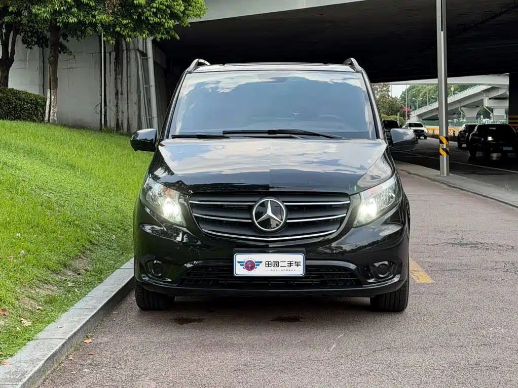 Mercedes-Benz Vito — миниатюра 2